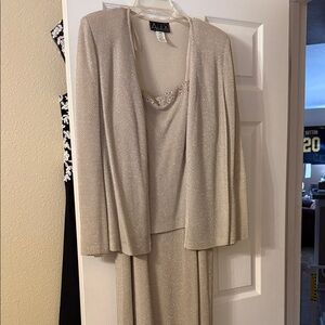 Alex Evenings Shimmering Beige Ensemble
